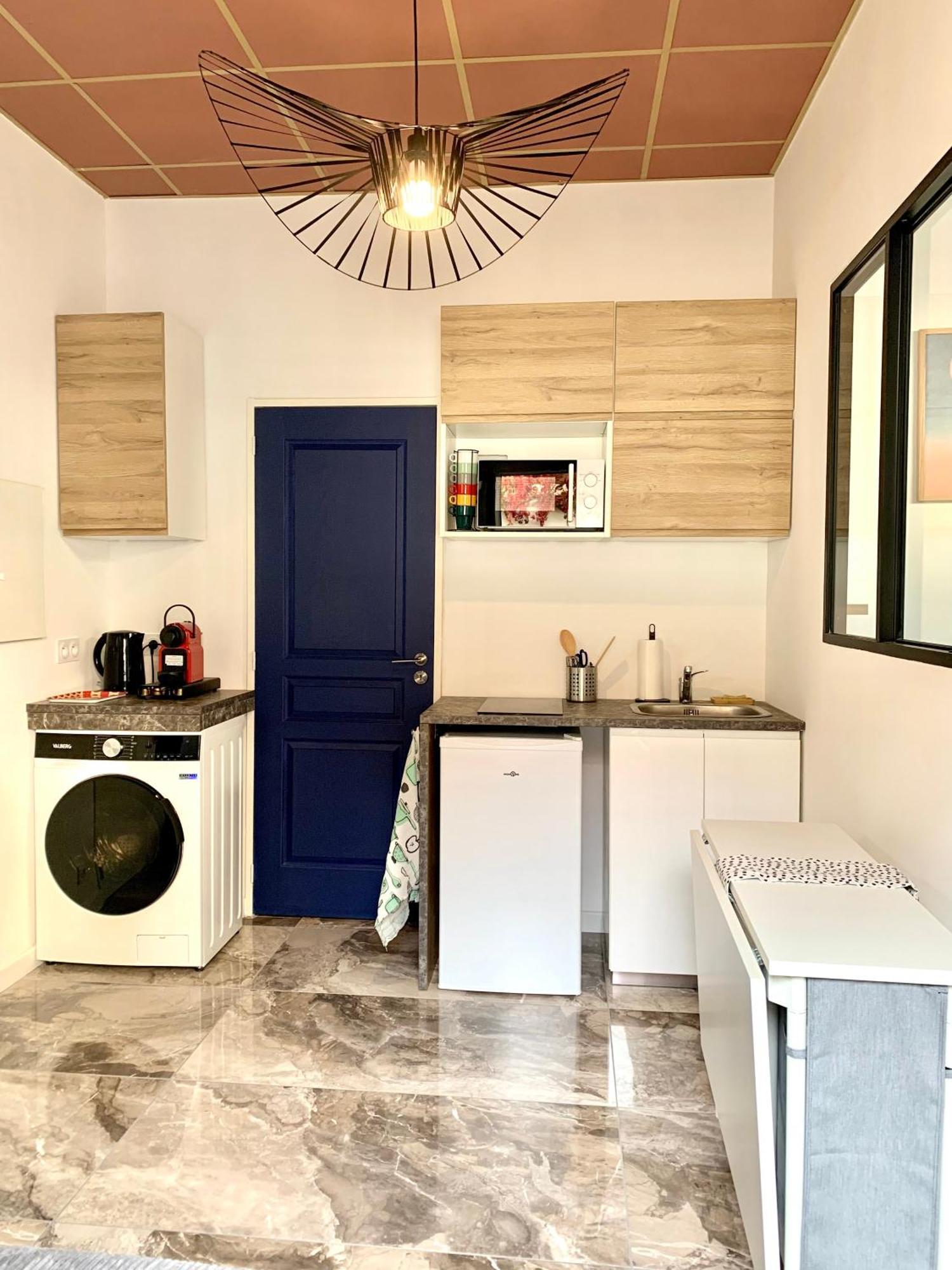 Apt Charmant, Proche Gare Et Centre Historique - Climatisation Et Wifi Montpellier Bagian luar foto